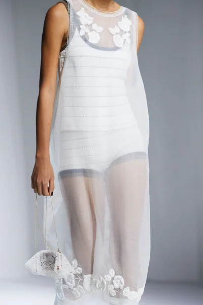 Look 14